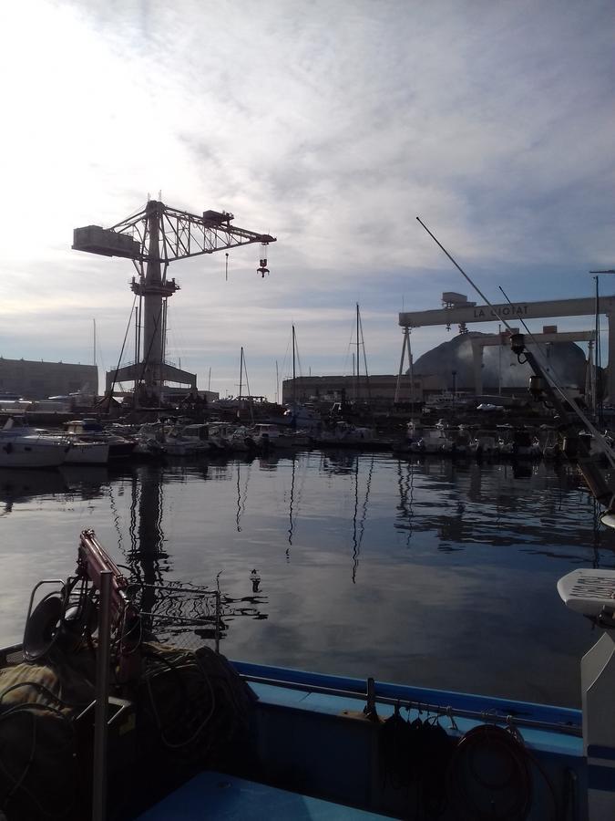 Le Cytharis Appartement La Ciotat Buitenkant foto
